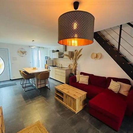 Saint-Laurent-dʼAigouze Appartement En Petite Camargue מראה חיצוני תמונה